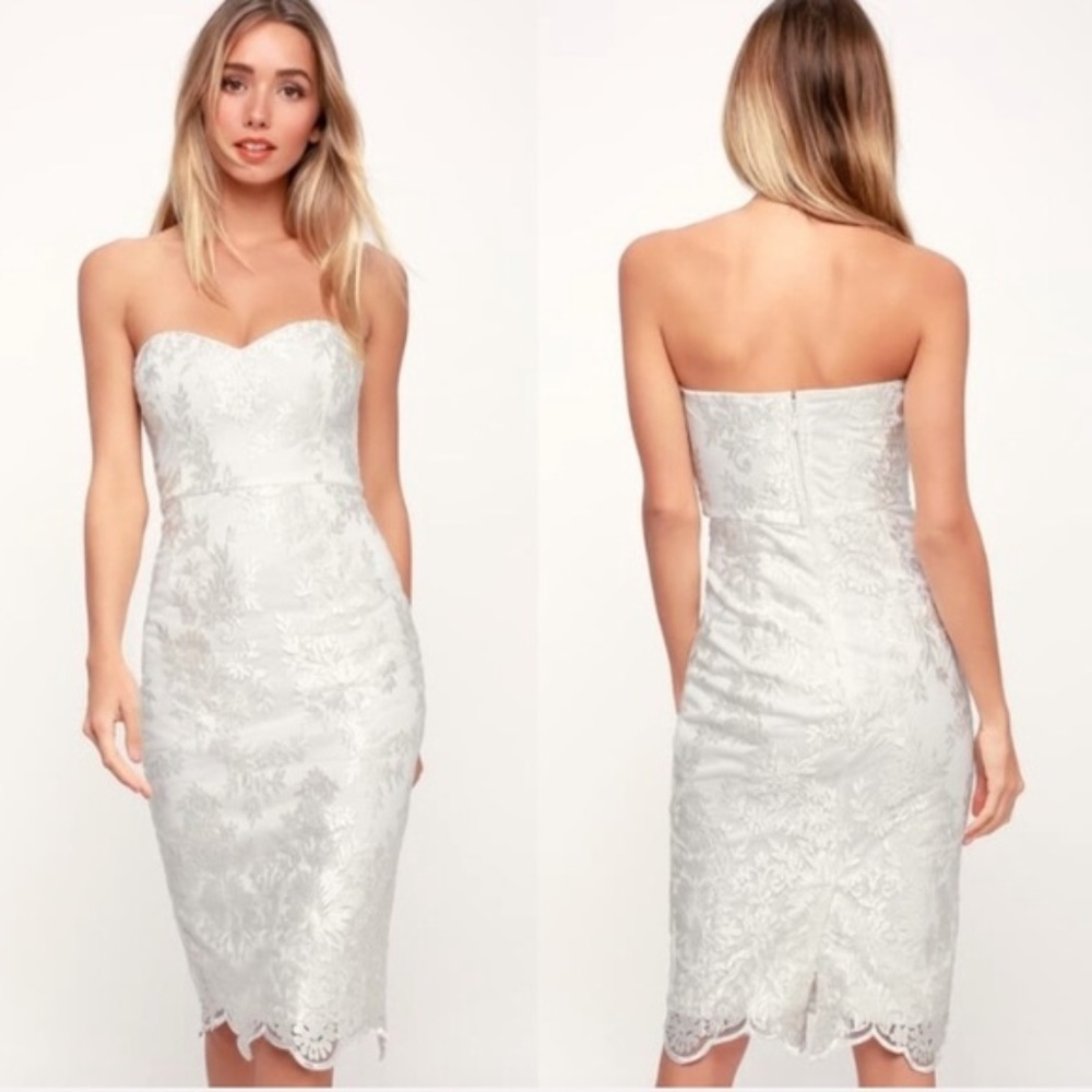 Lulu’s WHAT A KNOCKOUT EMBROIDERED STRAPLESS DRESS